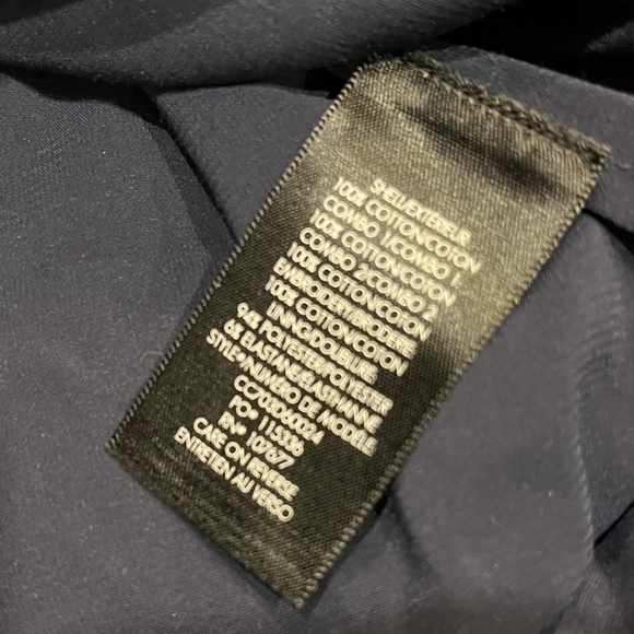 Alice + Olivia Jules Off the Shoulder Navy Top Size Medium - Picture 6 of 9